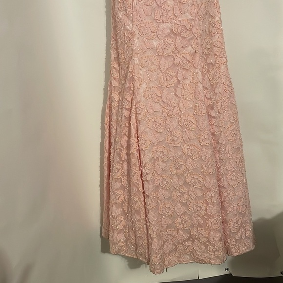 LE GALA BY MON CHERI 𝅺Blush Pink Strapless Prom Dress! - Picture 3 of 4
